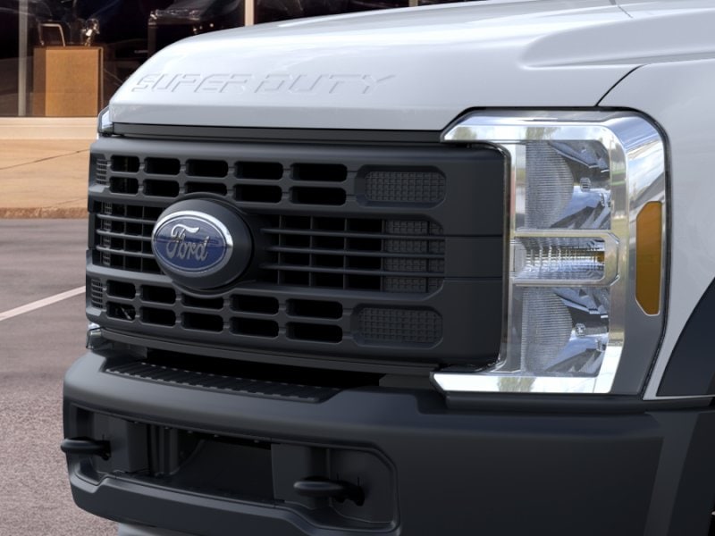 2026 Ford F-550 Super Duty Chassis Cab XL - Photo 17