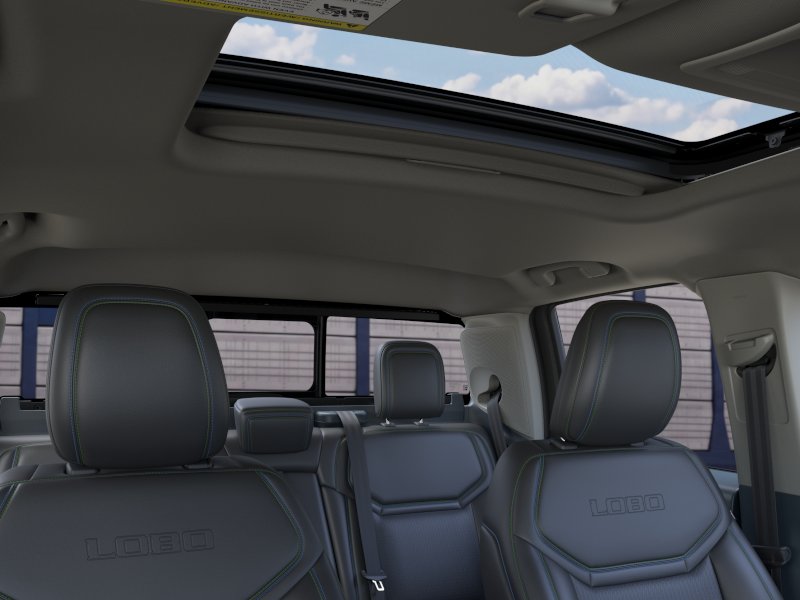 2026 Ford Maverick Lobo TRUCK