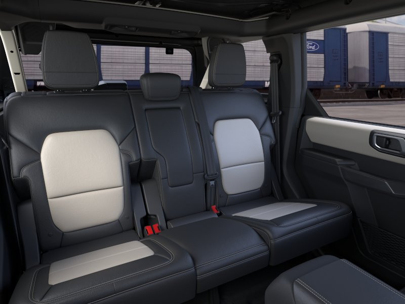 2026 Ford Bronco Outer Banks SUV