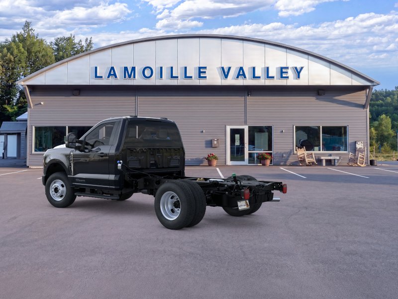 New 2026 Ford F-350SD XL Chassis