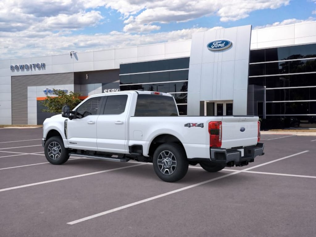 New 2026 Ford F-350SD Lariat Truck Crew Cab