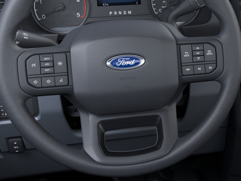 2025 Ford F-550 Super Duty Chassis Cab XLT - Photo 12