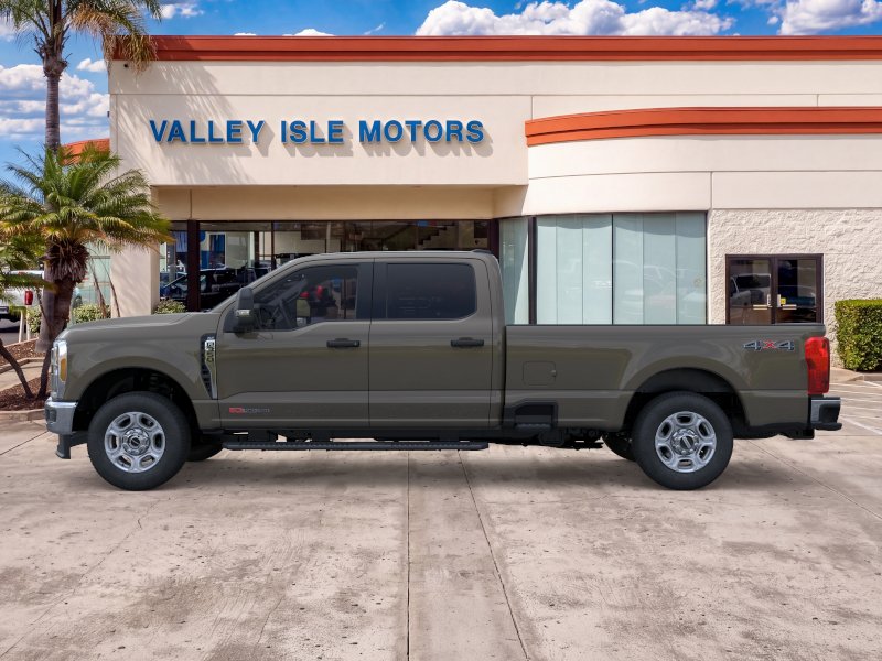 New 2026 Ford F-350SD F-350® XLT TRUCK