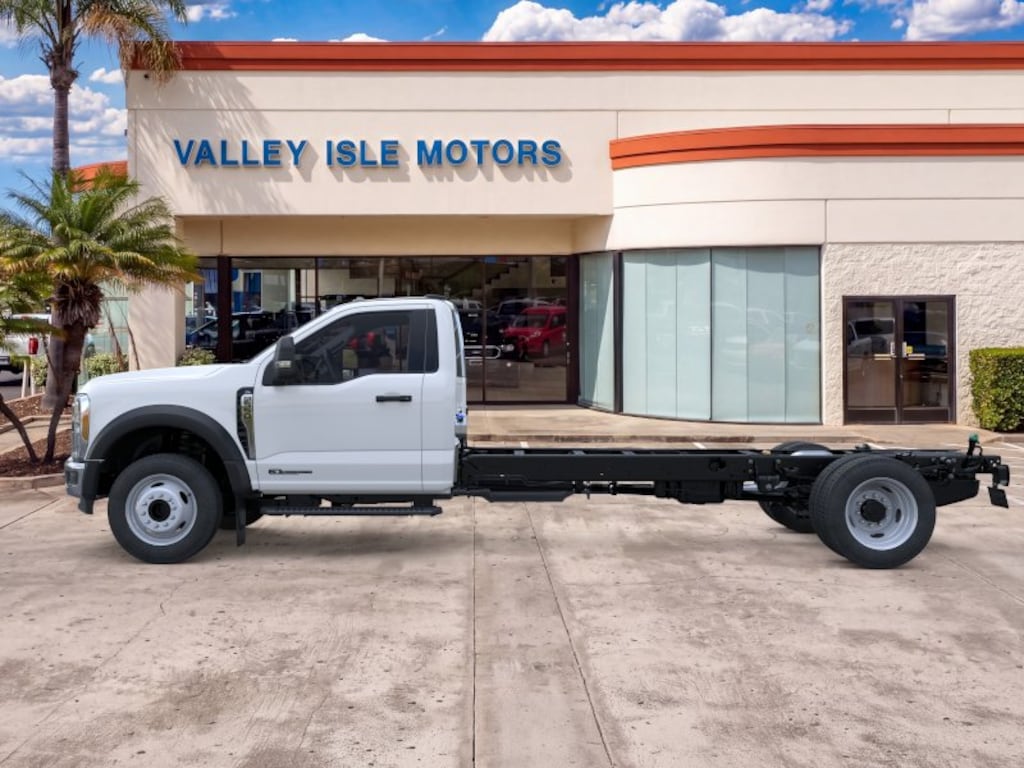 New 2025 Ford F-550SD F-550® XL TRUCK