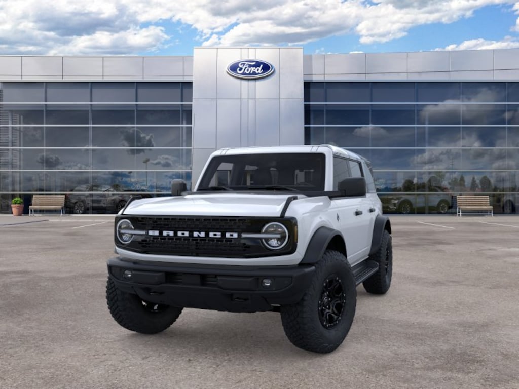 New 2026 Ford Bronco Outer Banks SUV