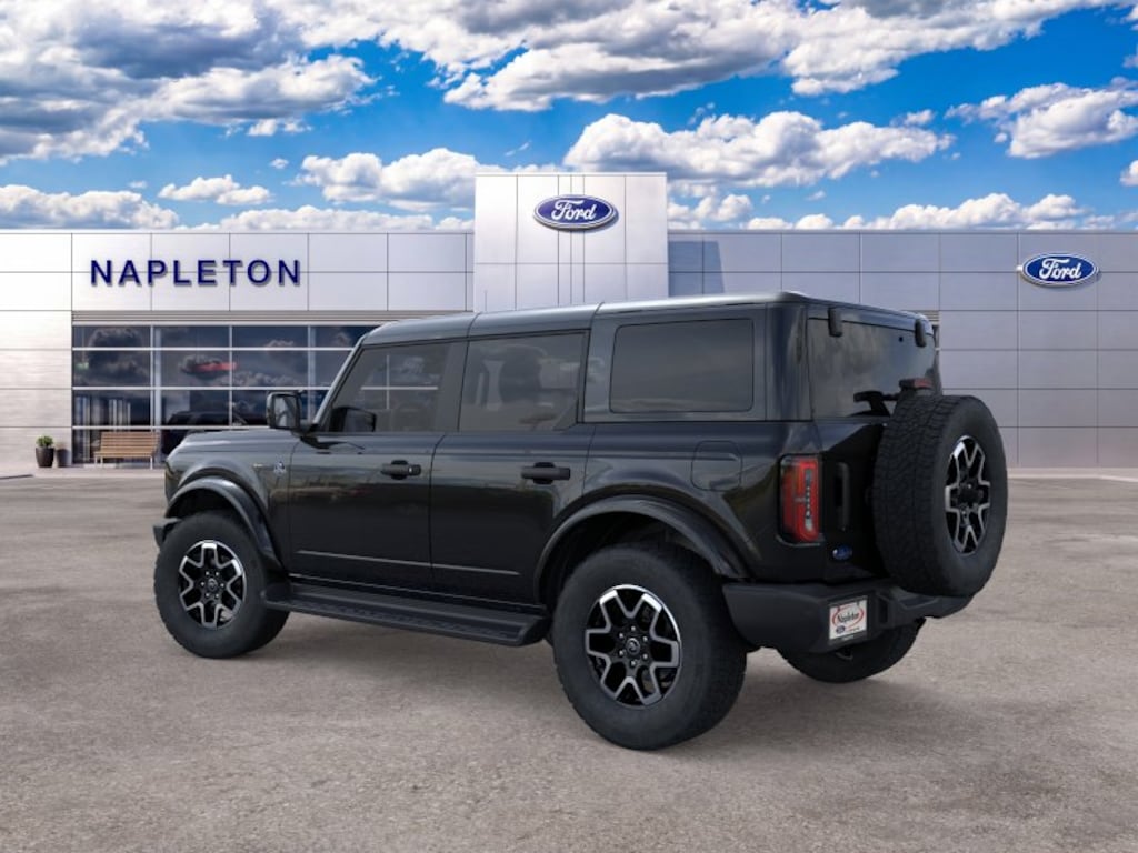New 2026 Ford Bronco Outer Banks SUV