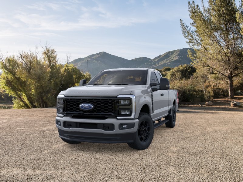 2026 Ford F-350 Super Duty XL - Photo 2