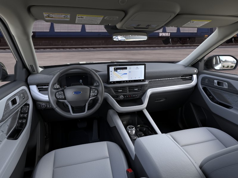 2026 Ford Explorer Platinum - Photo 9