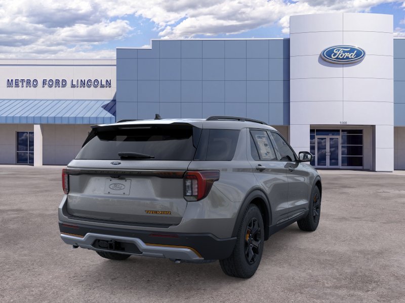 2026 Ford Explorer Tremor - Photo 8