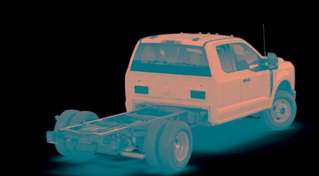 New 2026 Ford Super Duty F-350 DRW Chassis Cab XL 4WD Supercab 168 WB 60 CA Truck Super Cab