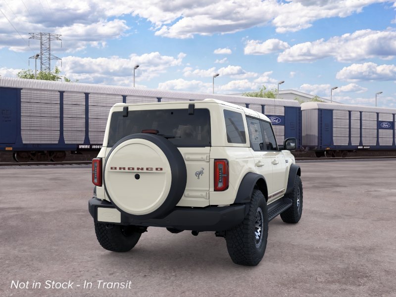 2026 Ford Bronco Outer Banks SUV