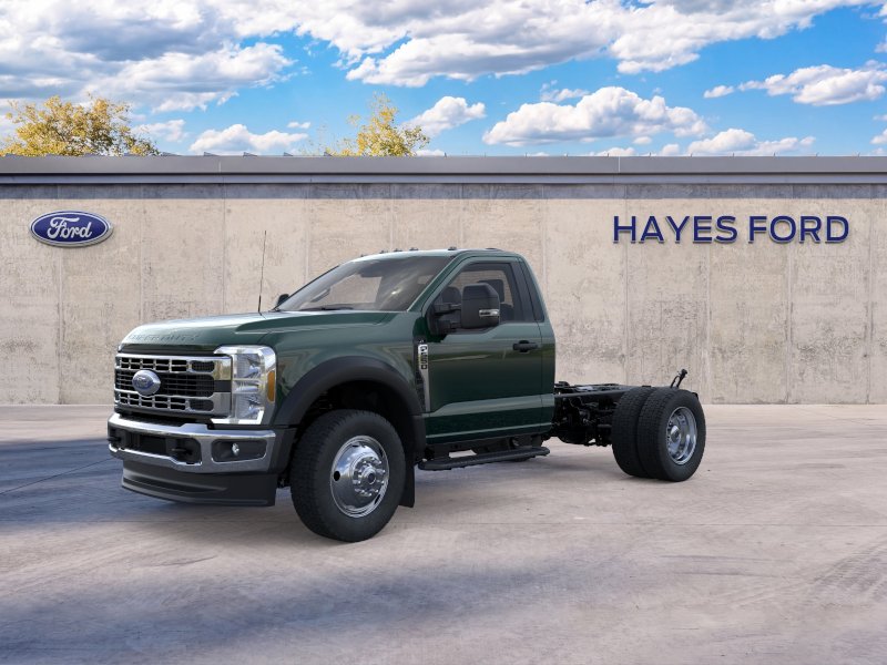 2025 Ford F-550 Super Duty Chassis Cab