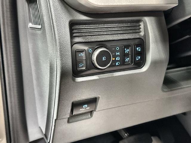 2027 Ford F-250 F-250&reg; XLT Truck Crew Cab