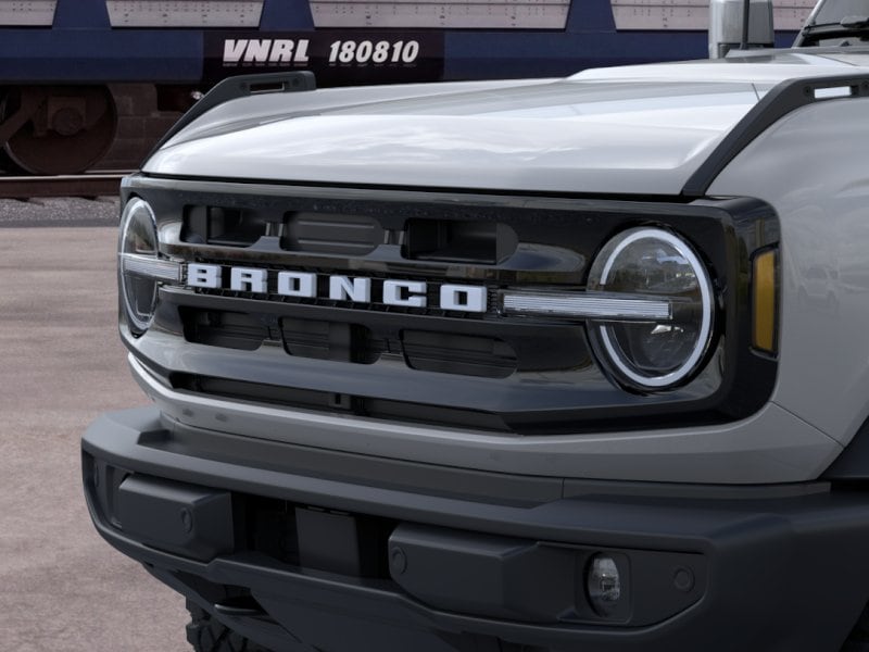 2026 Ford Bronco Outer Banks SUV