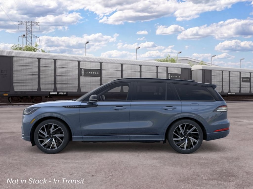 New 2026 Lincoln Aviator Black Label SUV