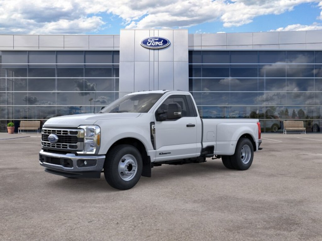 New 2026 Ford Super Duty F-350 DRW XLT Truck Regular Cab