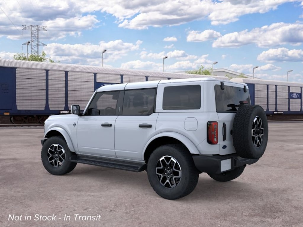 New 2026 Ford Bronco Outer Banks SUV