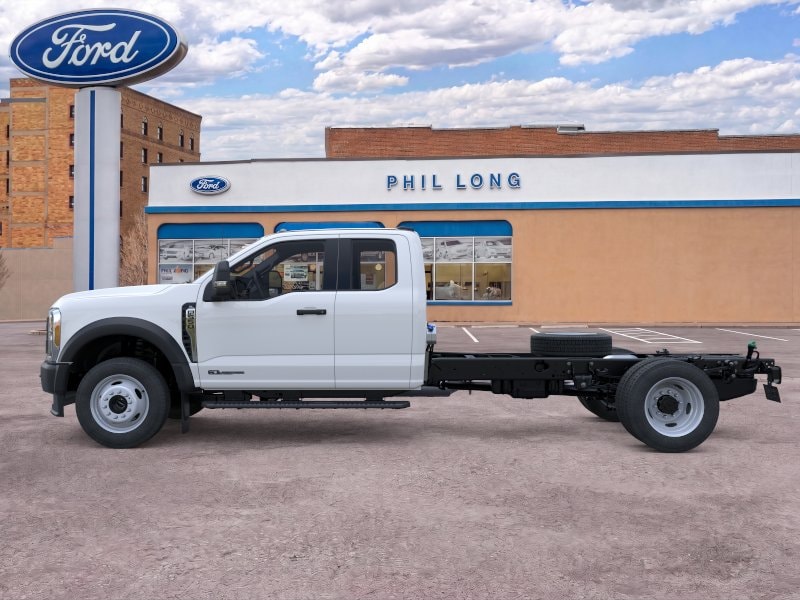 2026 Ford F-550SD XL Chassis