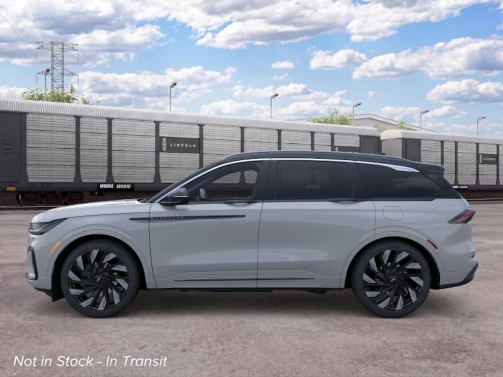 New 2026 Lincoln Nautilus