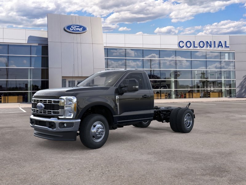 2026 Ford F-350 Super Duty Chassis Cab