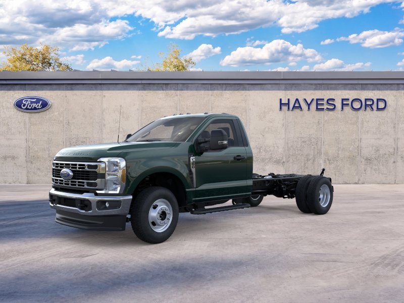 2025 Ford F-350 Super Duty Chassis Cab