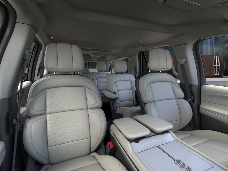 2026 Lincoln Navigator Premiere L - Photo 10