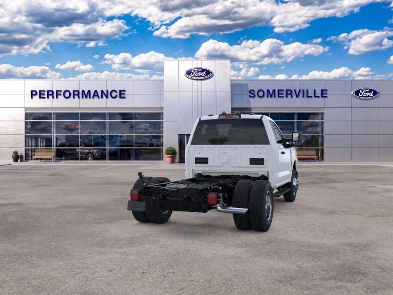 2026 Ford F-350 Super Duty Chassis Cab XL - Photo 8