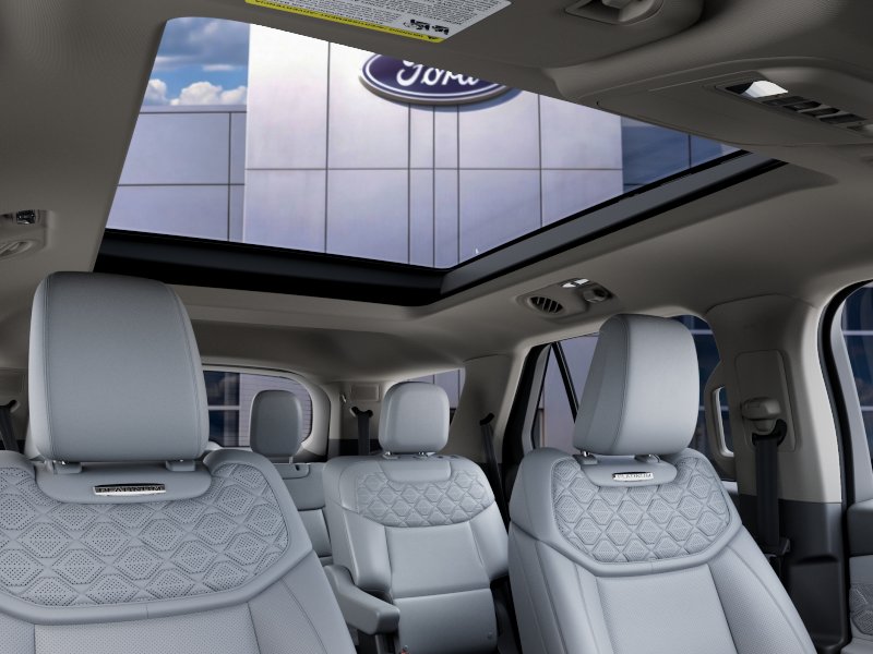 2027 Ford Explorer Platinum SUV