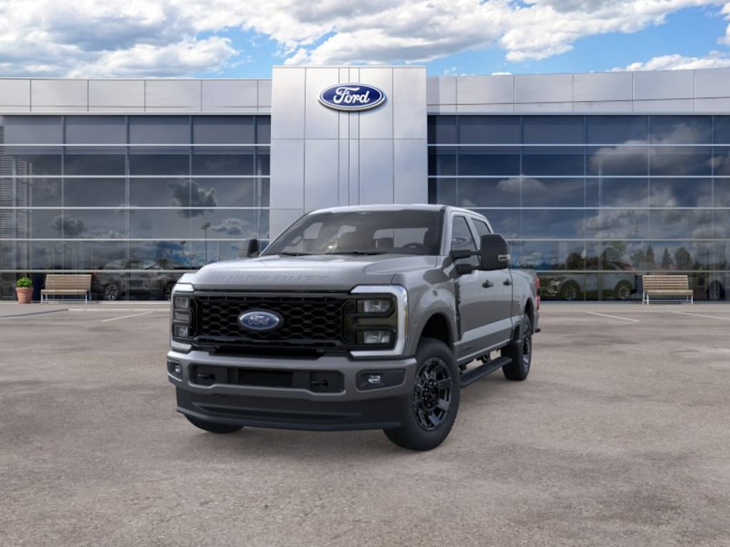 New 2026 Ford F-250SD XL Truck Crew Cab