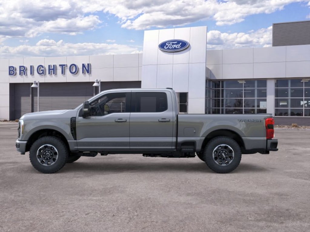 New 2026 Ford F-250SD Lariat Truck Crew Cab