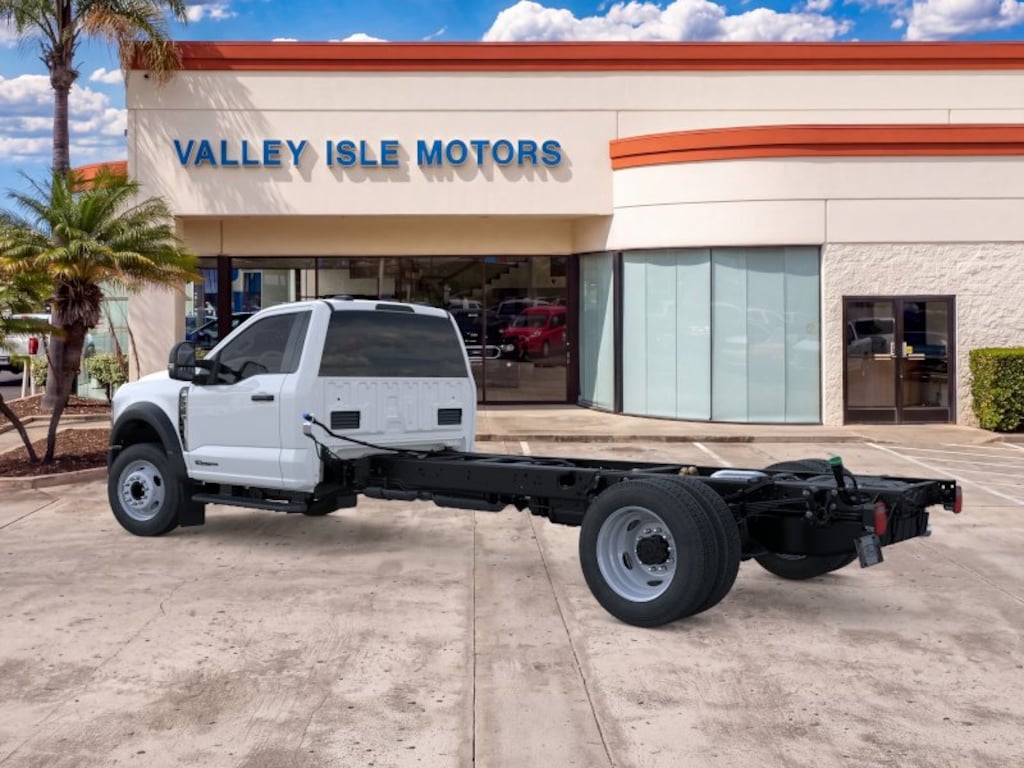 New 2025 Ford F-550SD F-550® XL TRUCK