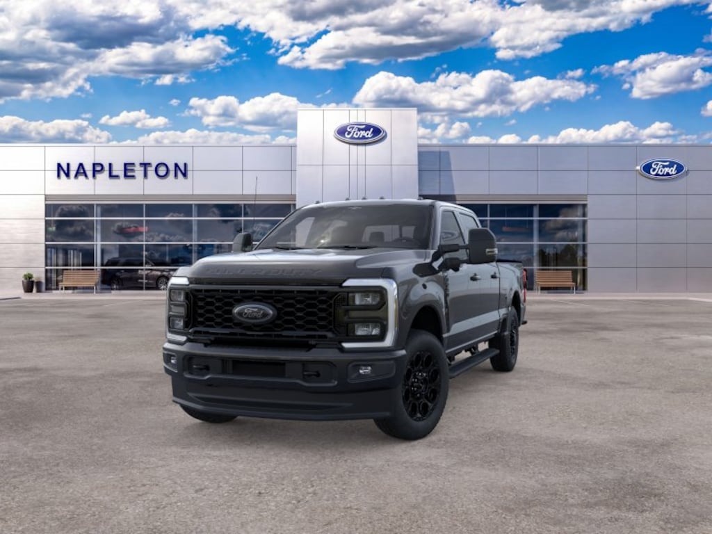 New 2026 Ford F-250 XLT Truck Crew Cab