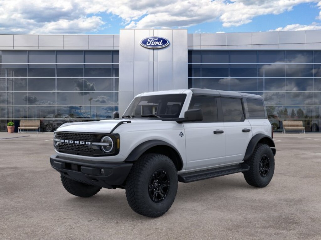 New 2026 Ford Bronco Outer Banks SUV