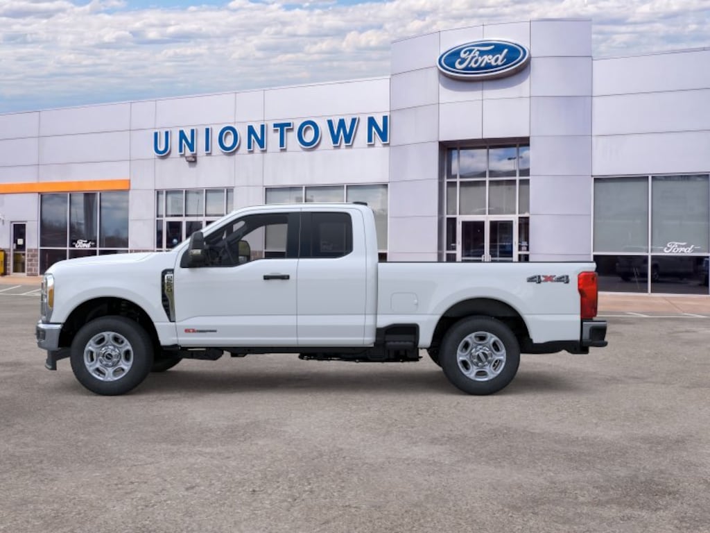 New 2026 Ford F-250 Super Duty XLT 4x4 XLT SuperCab 6.8 ft. SB Pickup