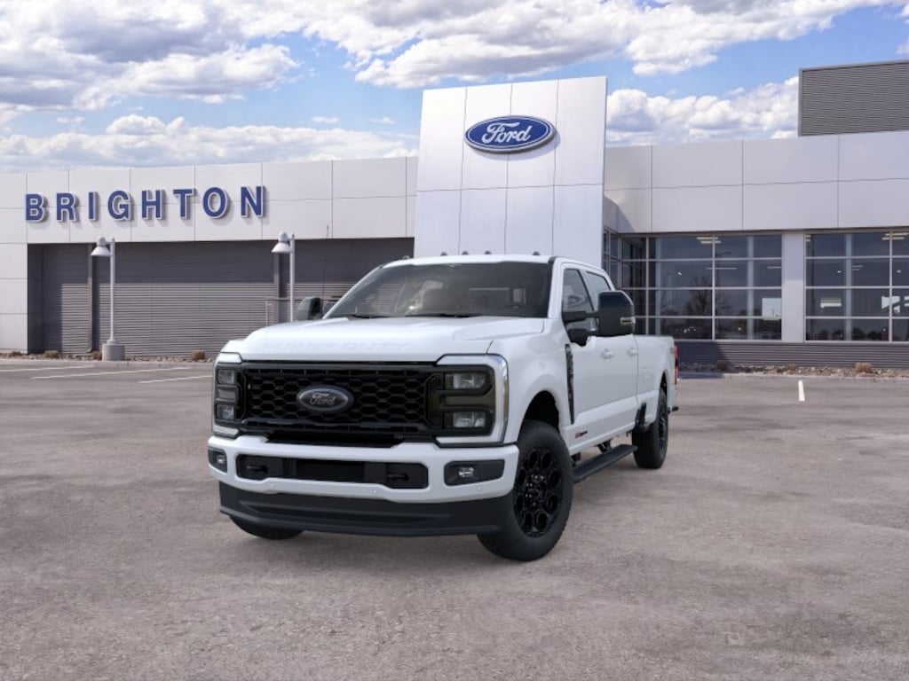 New 2026 Ford F-350SD Lariat Truck Crew Cab