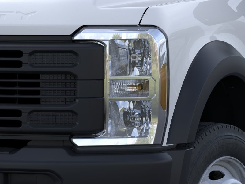 2026 Ford F-550 Super Duty Chassis Cab XL - Photo 18