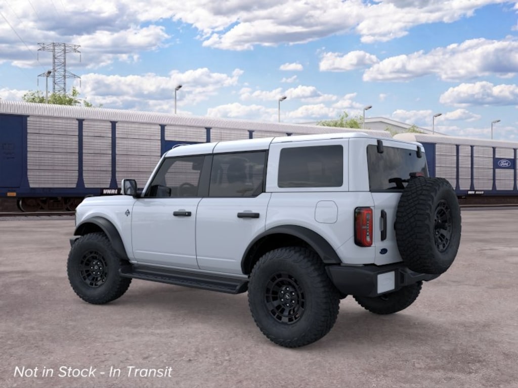 New 2026 Ford Bronco Outer Banks SUV