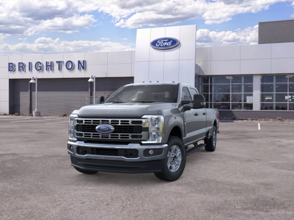 New 2026 Ford F-350SD XLT Truck Crew Cab