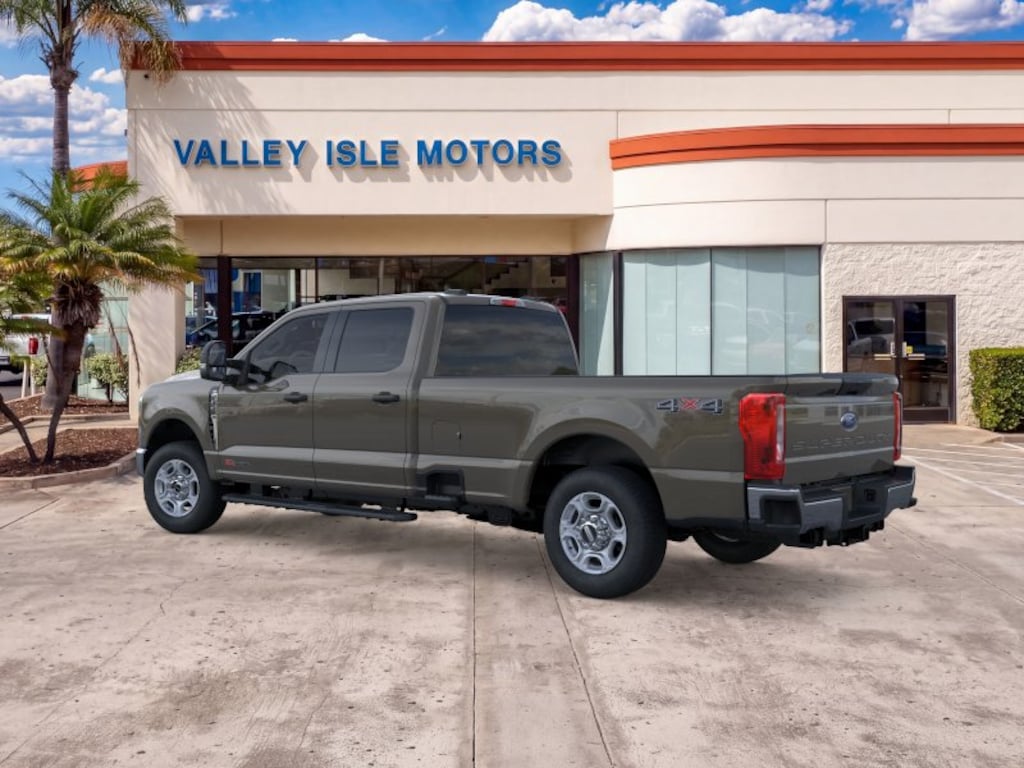 New 2026 Ford F-350SD F-350® XLT TRUCK