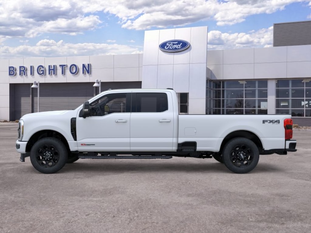 New 2026 Ford F-350SD Lariat Truck Crew Cab