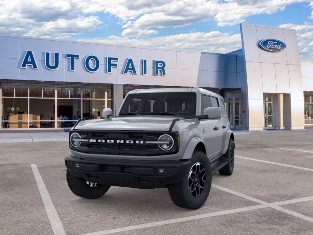 New 2026 Ford Bronco Outer Banks SUV