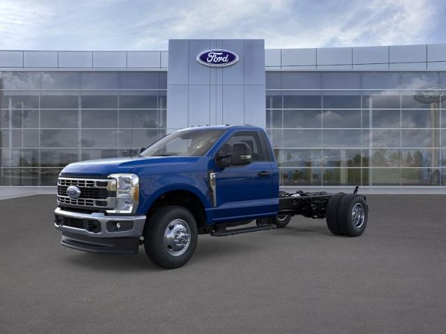  Ford Super Duty F-350 DRW
