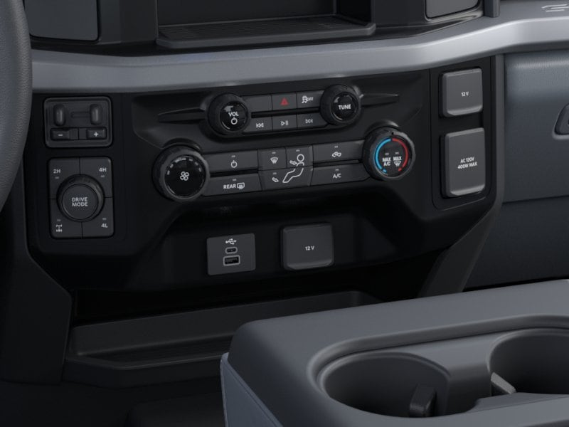 2026 Ford Super Duty F-350 SRW Chassis Cab F-350&reg; XL Truck Crew Cab