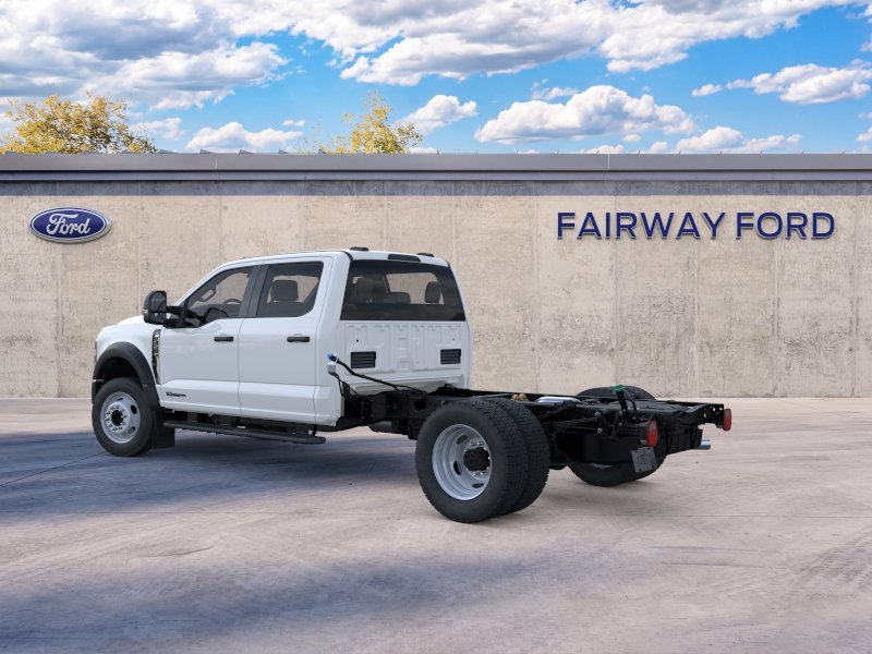 2026 Ford F-450 Super Duty Chassis Cab XL - Photo 4