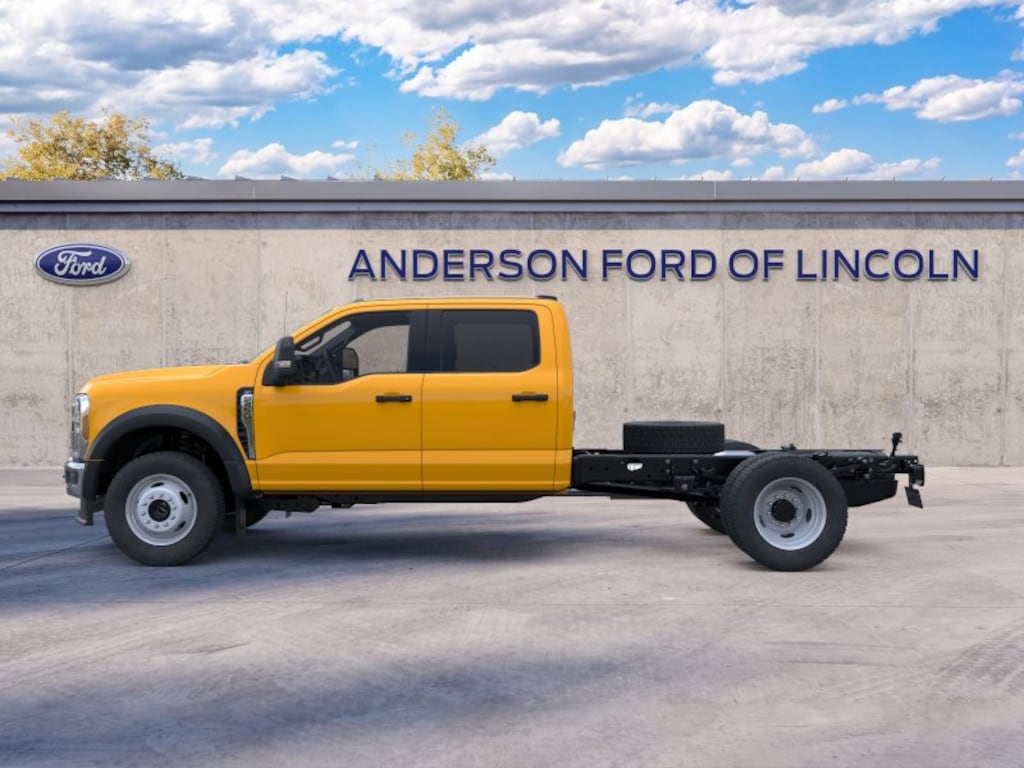 New 2026 Ford Chassis Cab F-450® XLT TRUCK