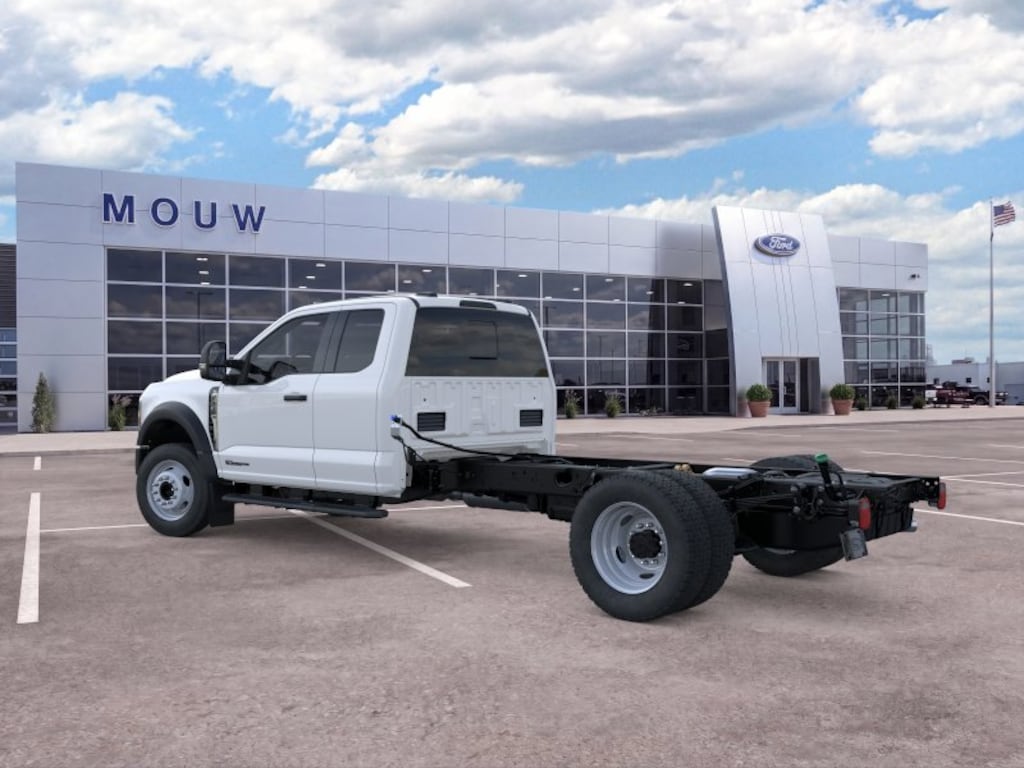 New 2026 Ford Super Duty F-550 DRW