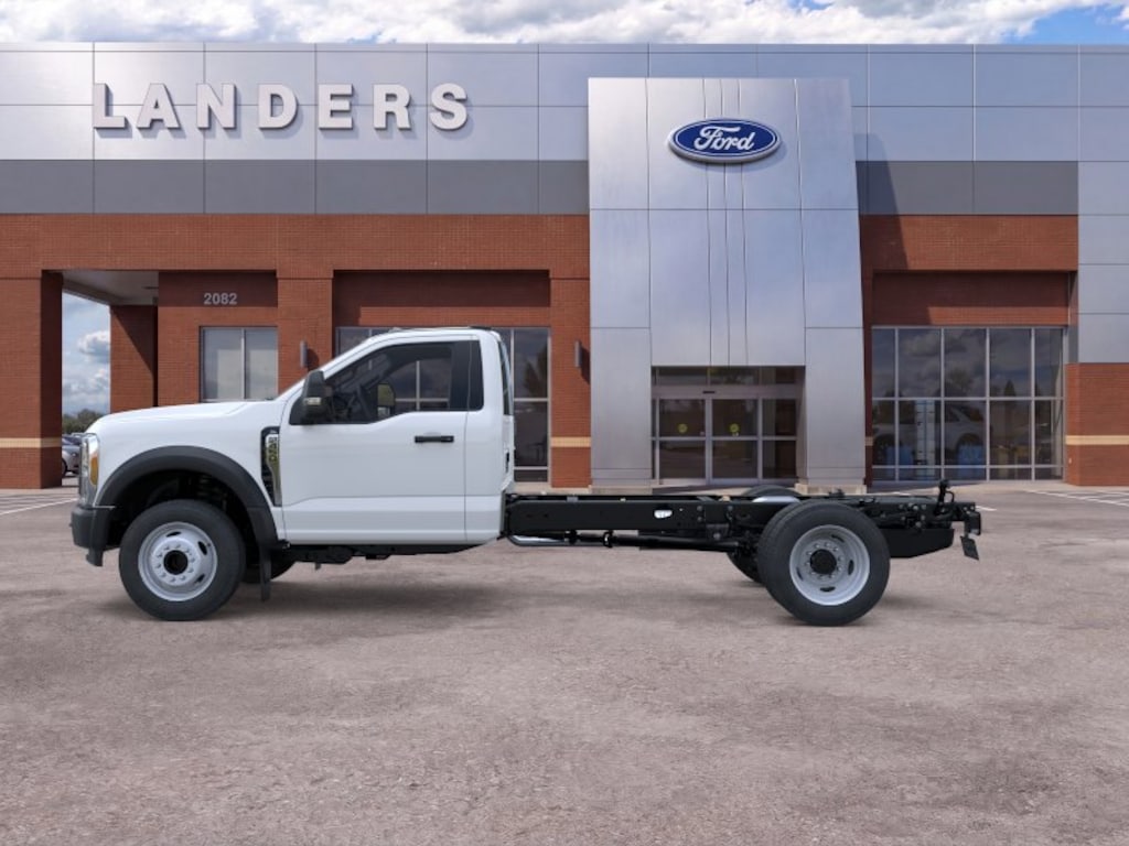 New 2026 Ford F-450 Chassis TRUCK