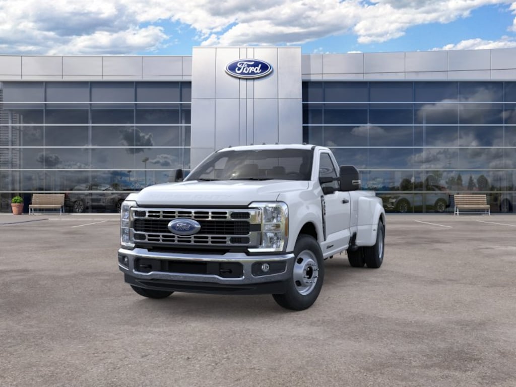 New 2026 Ford Super Duty F-350 DRW XLT Truck Regular Cab
