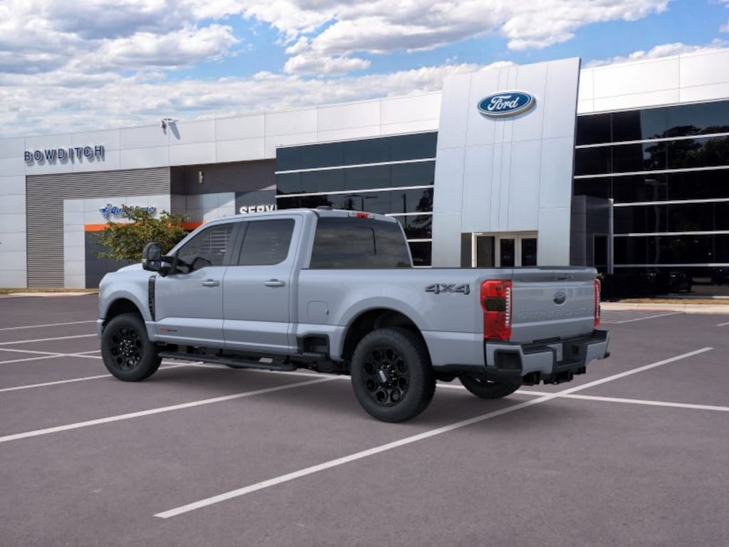 New 2026 Ford F-250SD Lariat Truck Crew Cab