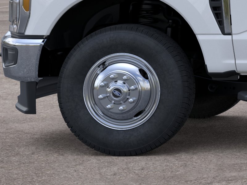2026 Ford F-350 Super Duty Chassis Cab XL - Photo 19
